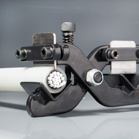 КВТ Инструмент для разделки кабелей из сшитого полиэтилена КСП-30 73866 KVT КВТ Инструмент для разделки кабелей из сшитого полиэтилена КСП-30 73866 KVT